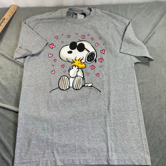 Peanuts Collections Snoopy and Woodstock Vintage Tee size Large - Picture 1 of 6